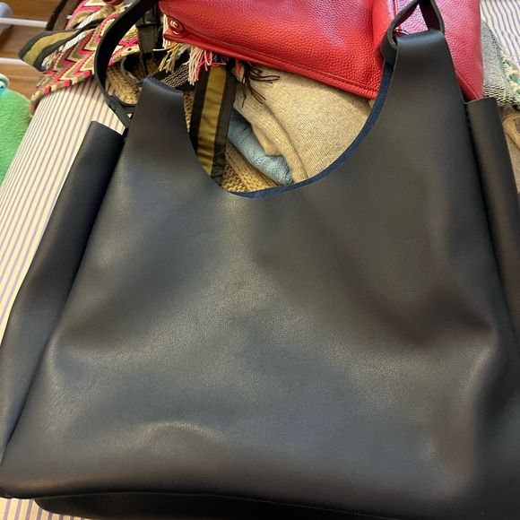Neiman Marcus Women Purse Large Navy Leather‎ Tote Handbag Shoulder Hobo Bag - Picture 1 of 10